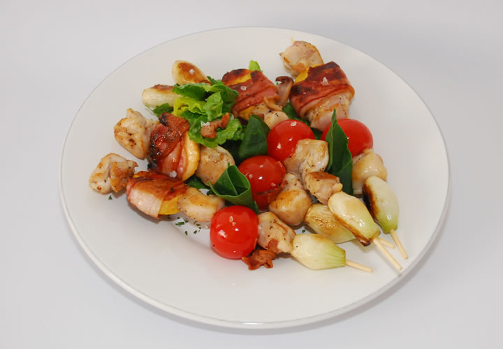 BrochetasConejoPlatano