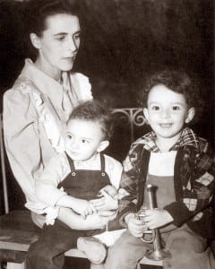 8. Leonora y sus hijos